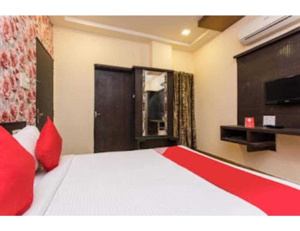Hotel Shree Shyam Palace, Ujjain Ujaim Exterior foto